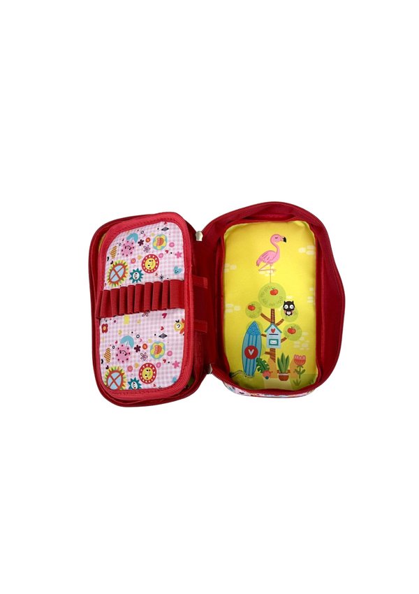 04 estojo escolar casinha